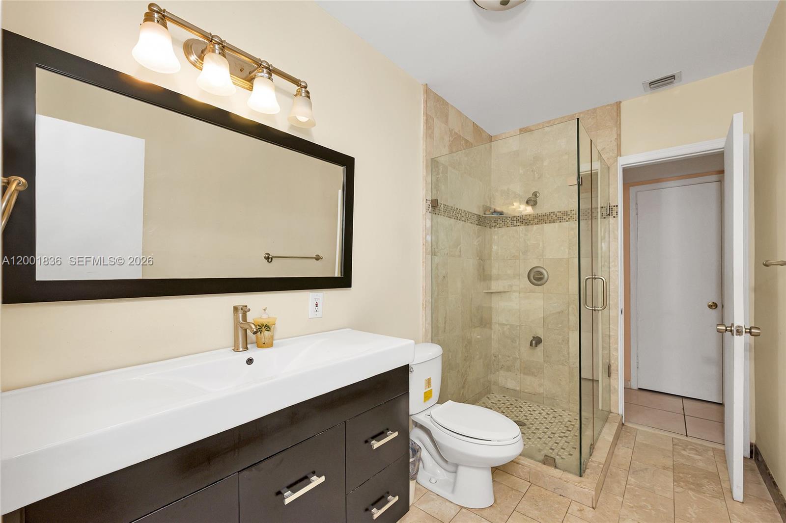 KENDALL HEIGHTS - Residential