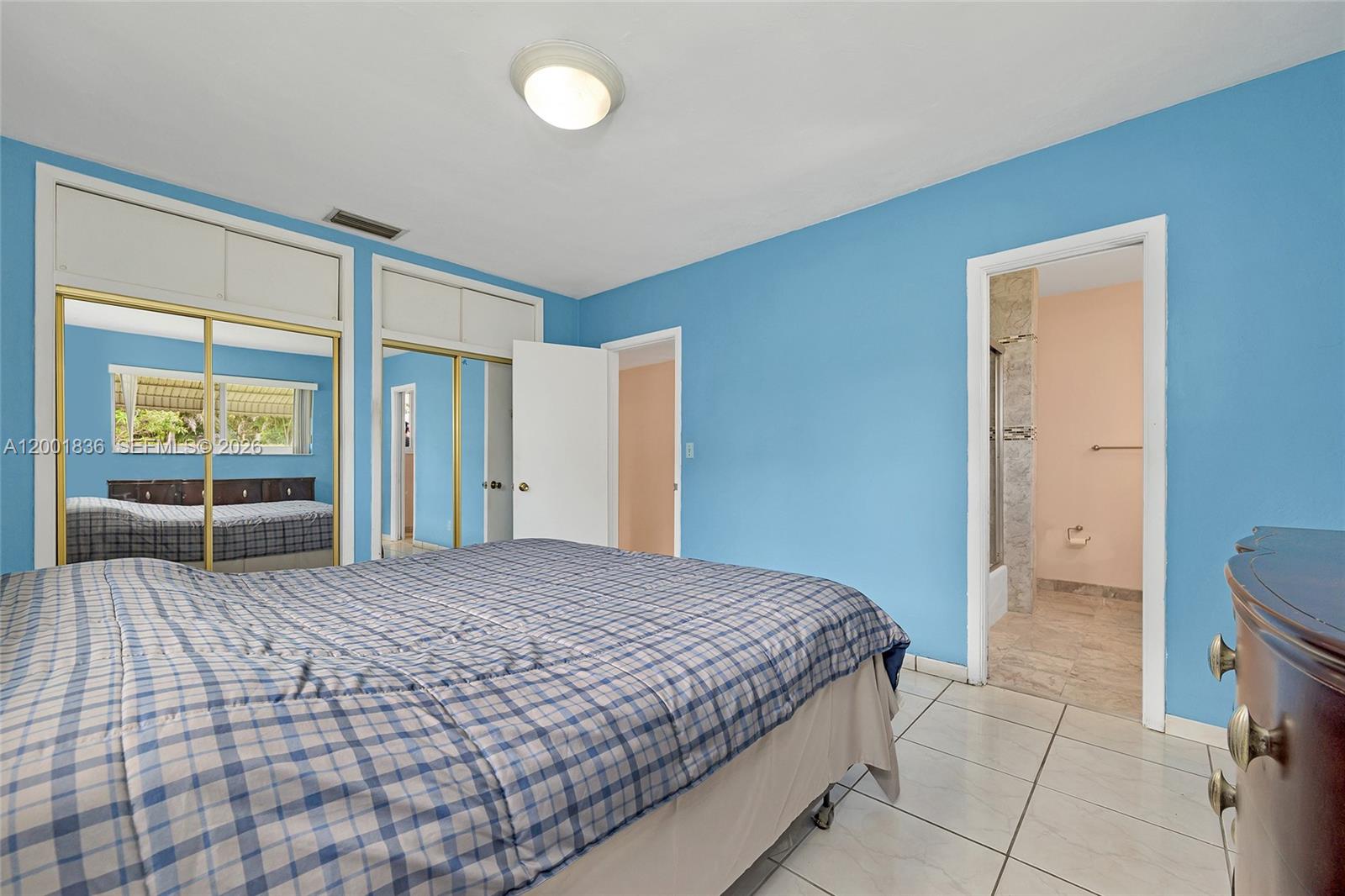 KENDALL HEIGHTS - Residential