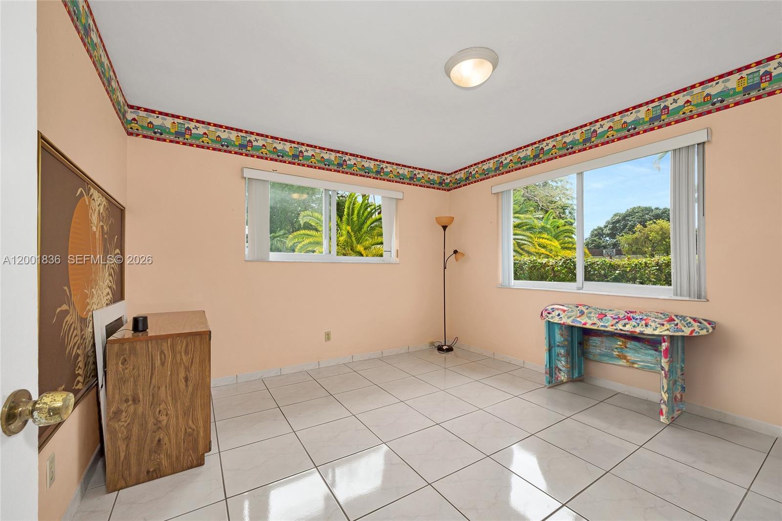 KENDALL HEIGHTS - Residential