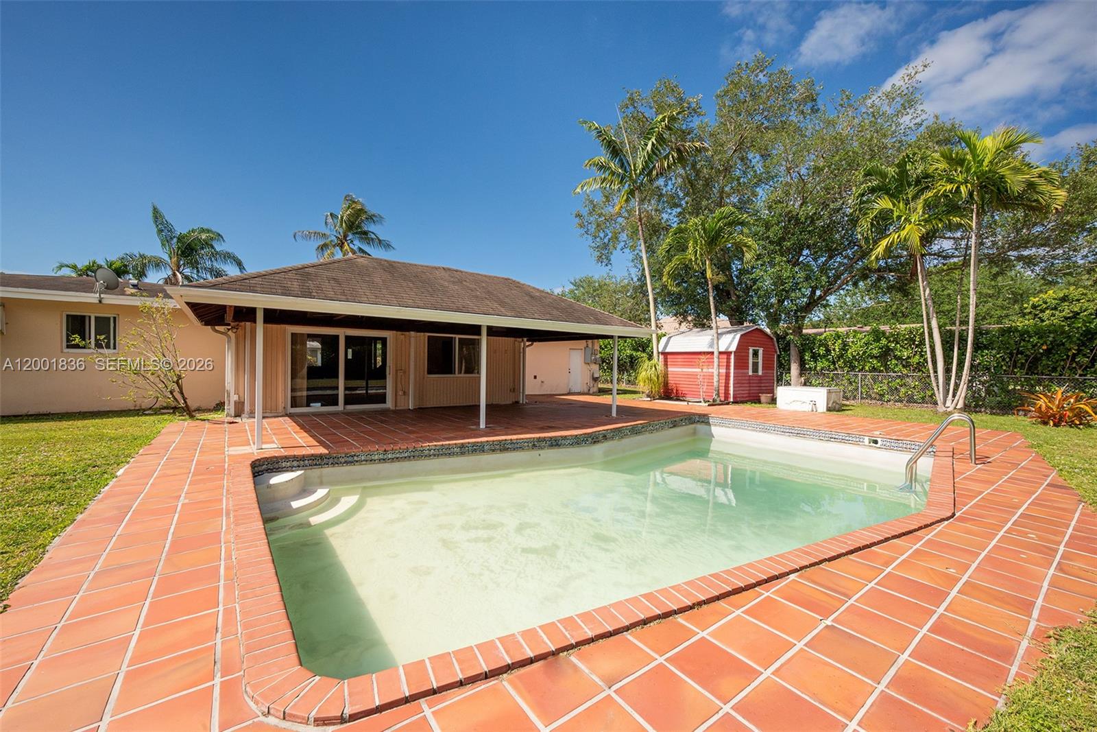 KENDALL HEIGHTS - Residential