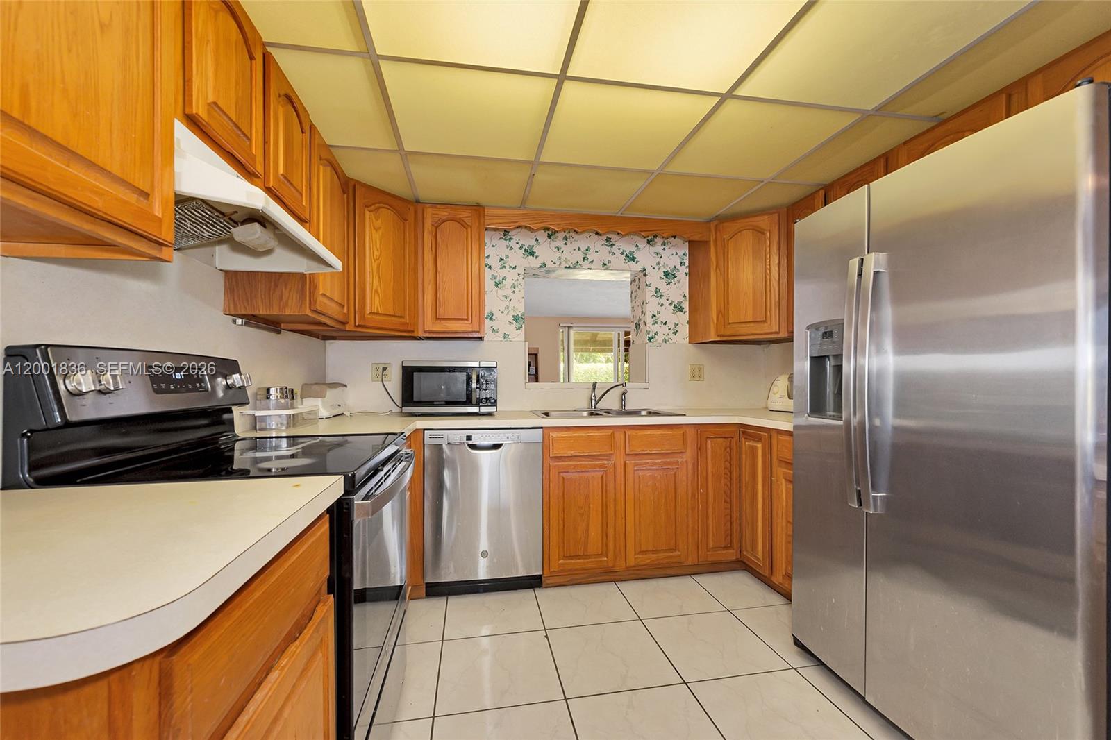 KENDALL HEIGHTS - Residential