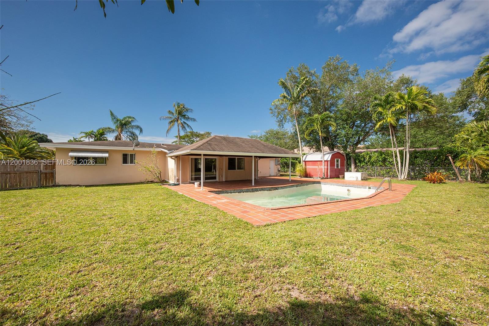 KENDALL HEIGHTS - Residential