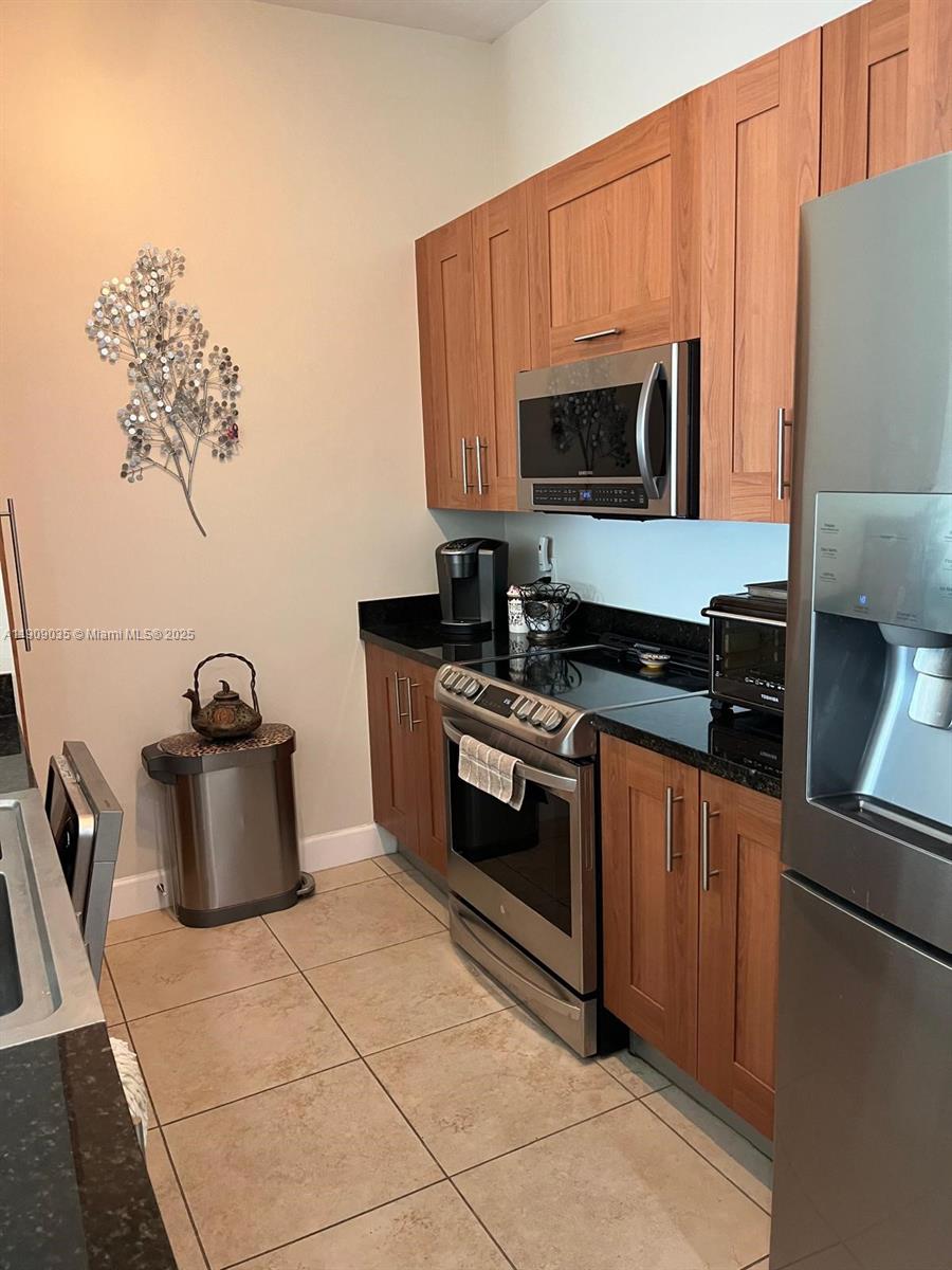 1300 PONCE CONDO - Residential Lease