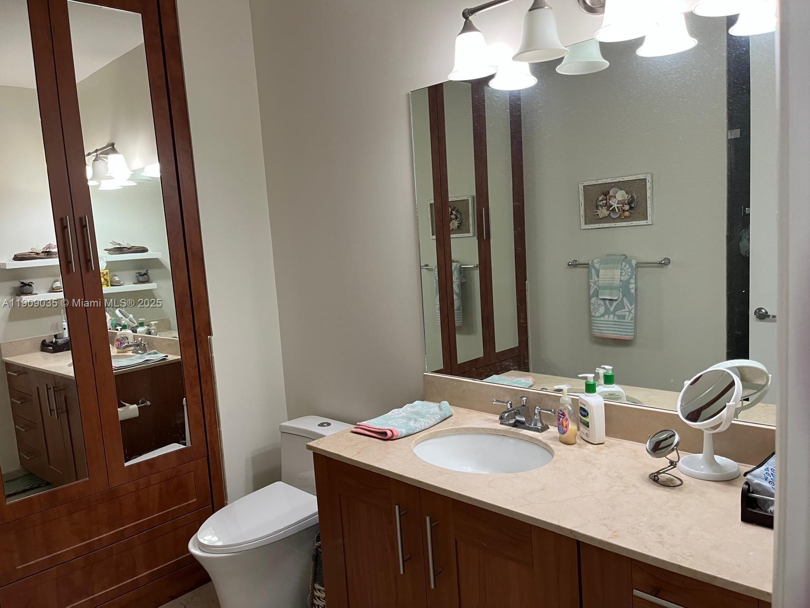 1300 PONCE CONDO - Residential Lease