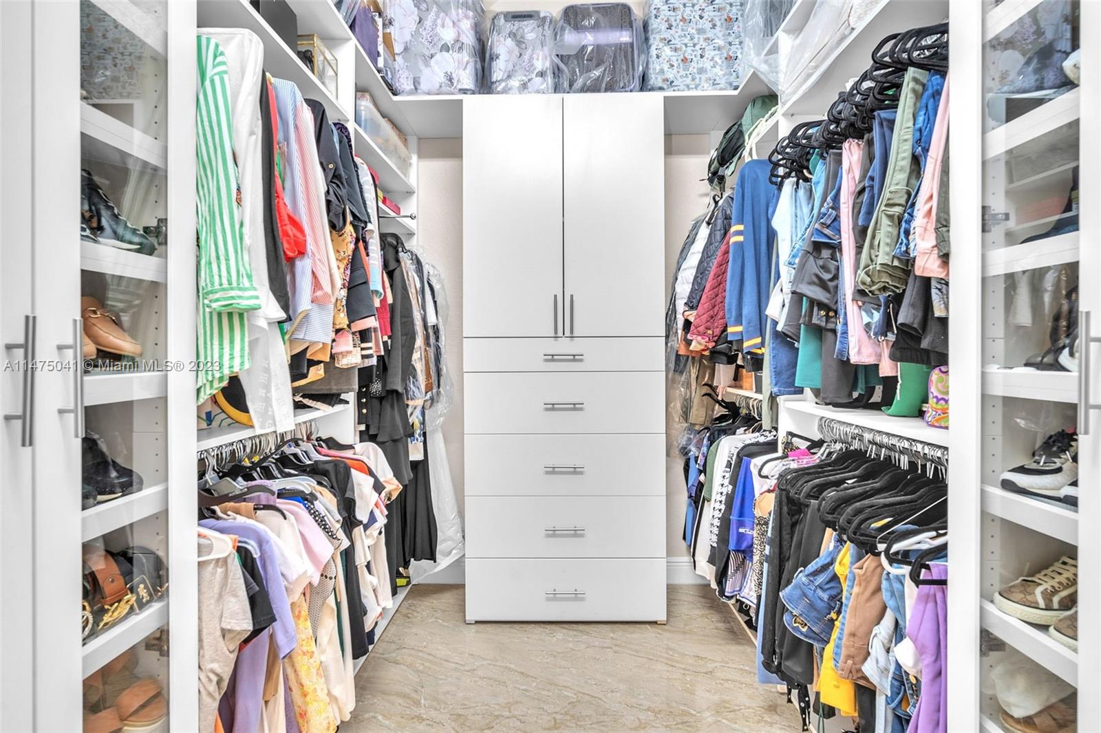 CASTELLON ESTATES SUBDIVI - Residential