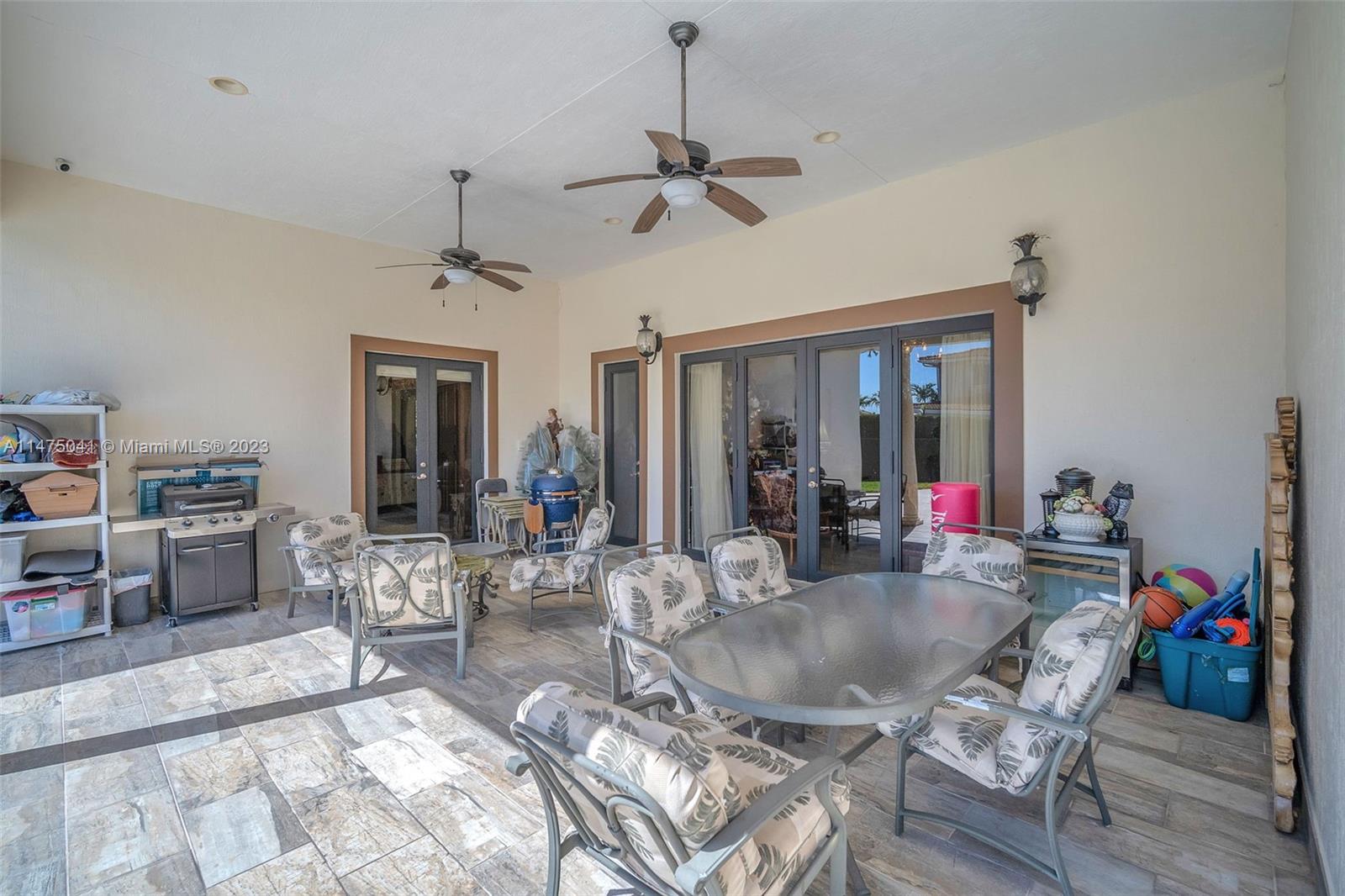 CASTELLON ESTATES SUBDIVI - Residential