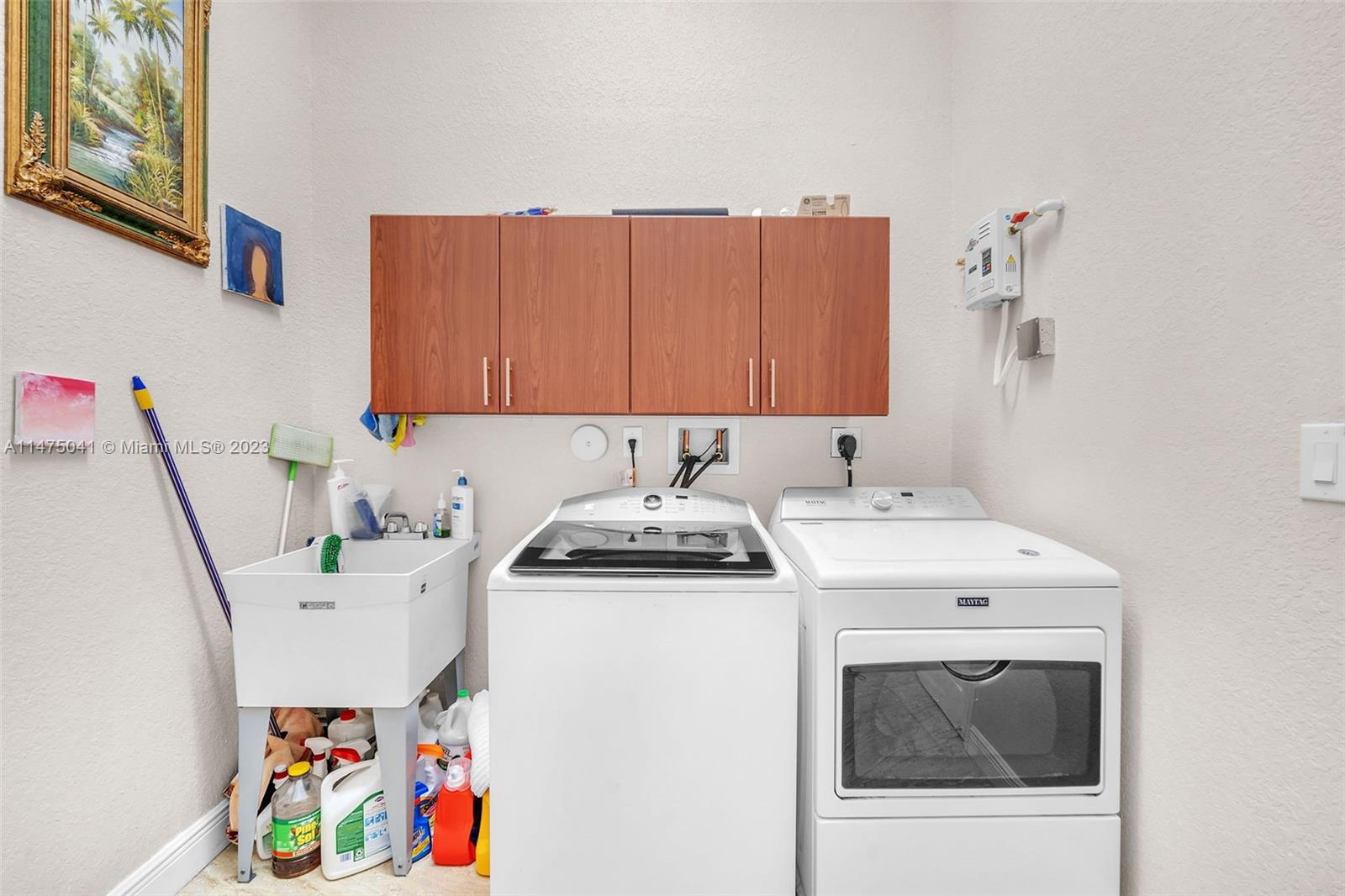 CASTELLON ESTATES SUBDIVI - Residential