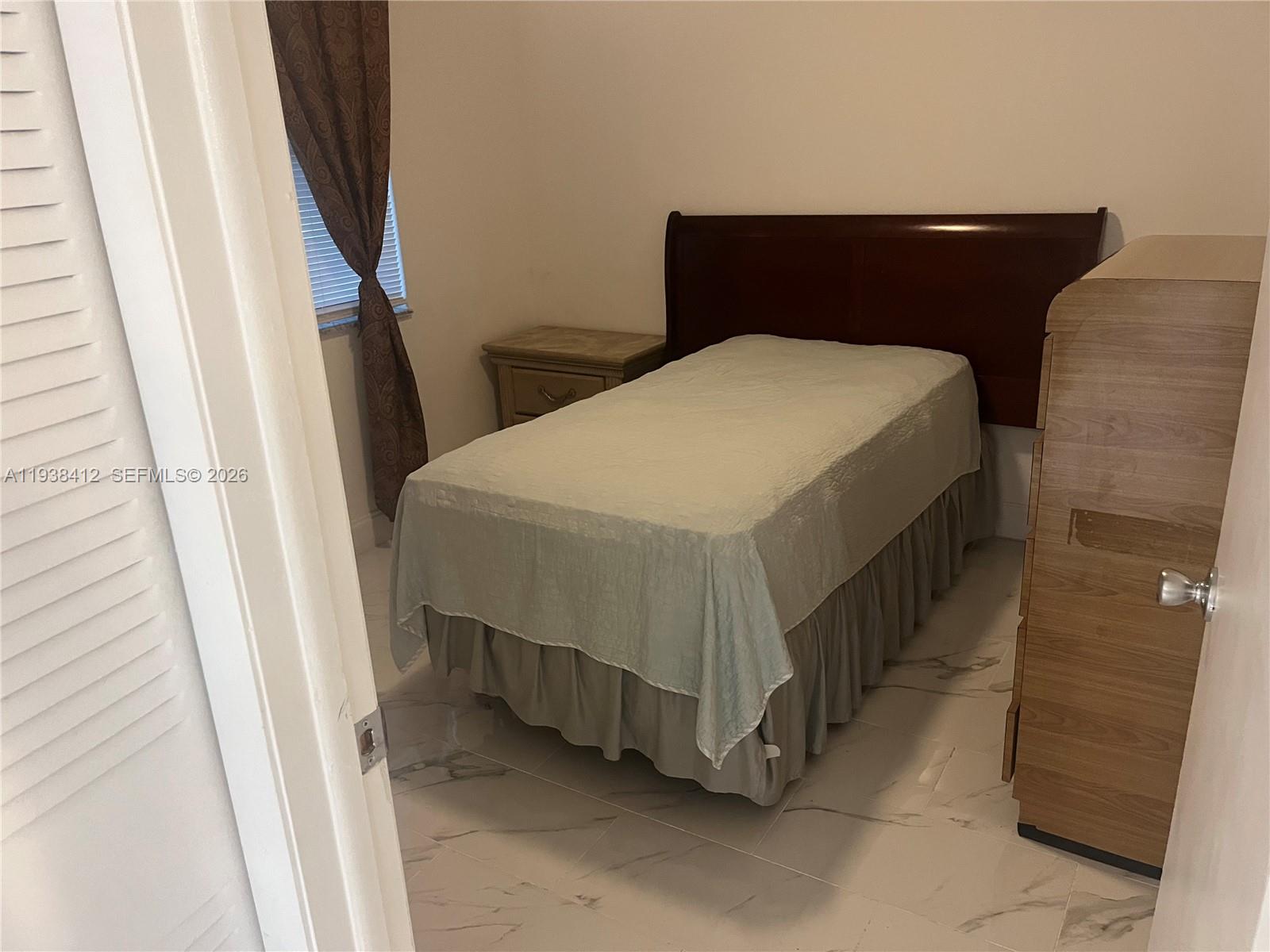 SUNRISE LAKES 217 CONDO - Residential