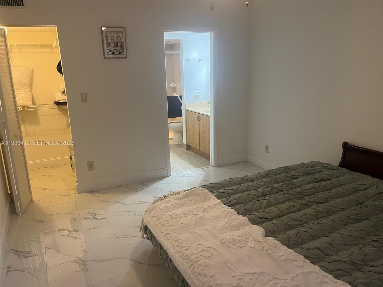 SUNRISE LAKES 217 CONDO - Residential