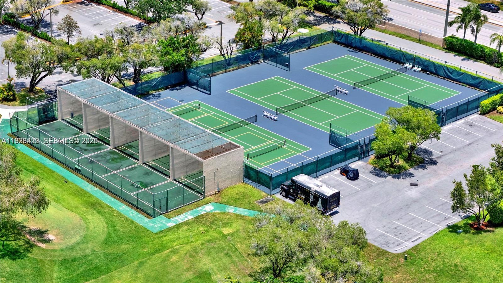 SUNRISE LAKES 217 CONDO - Residential