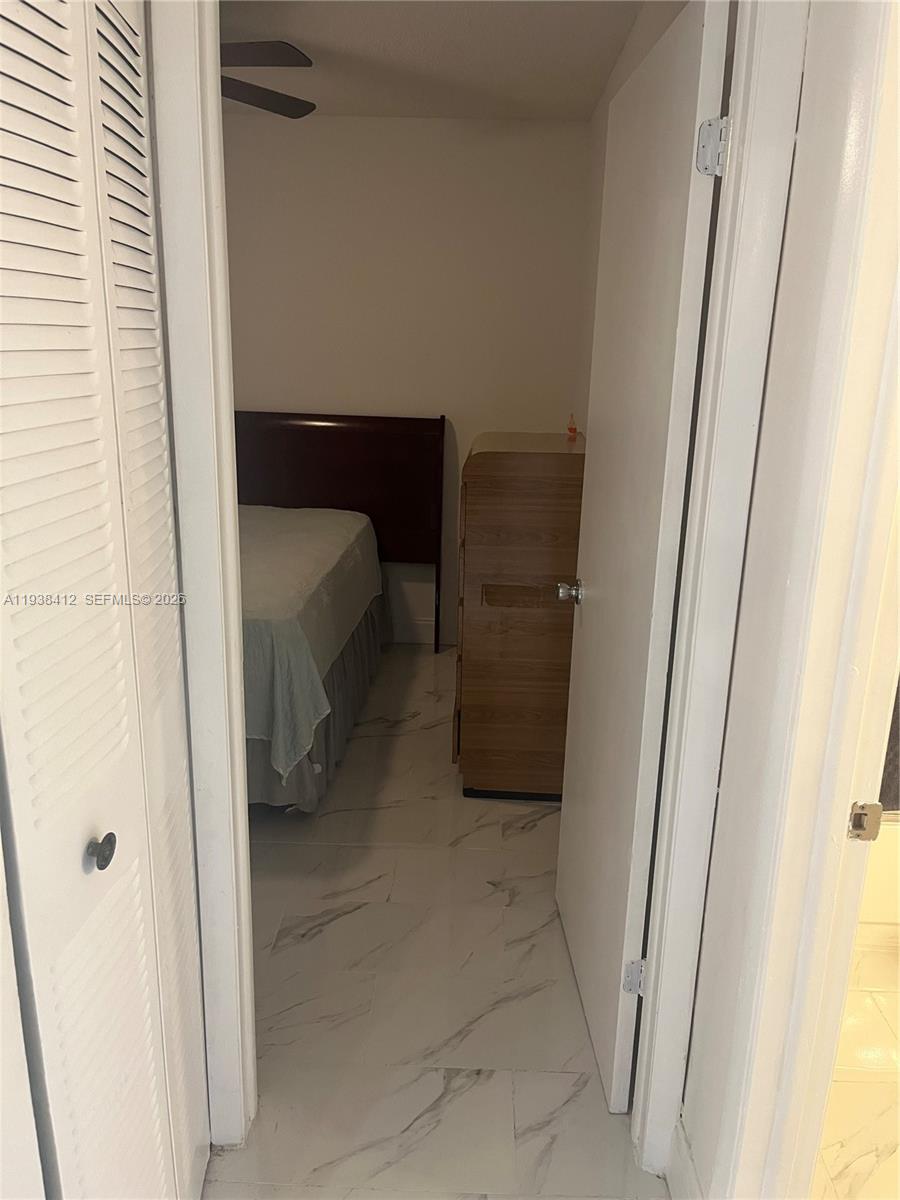 SUNRISE LAKES 217 CONDO - Residential