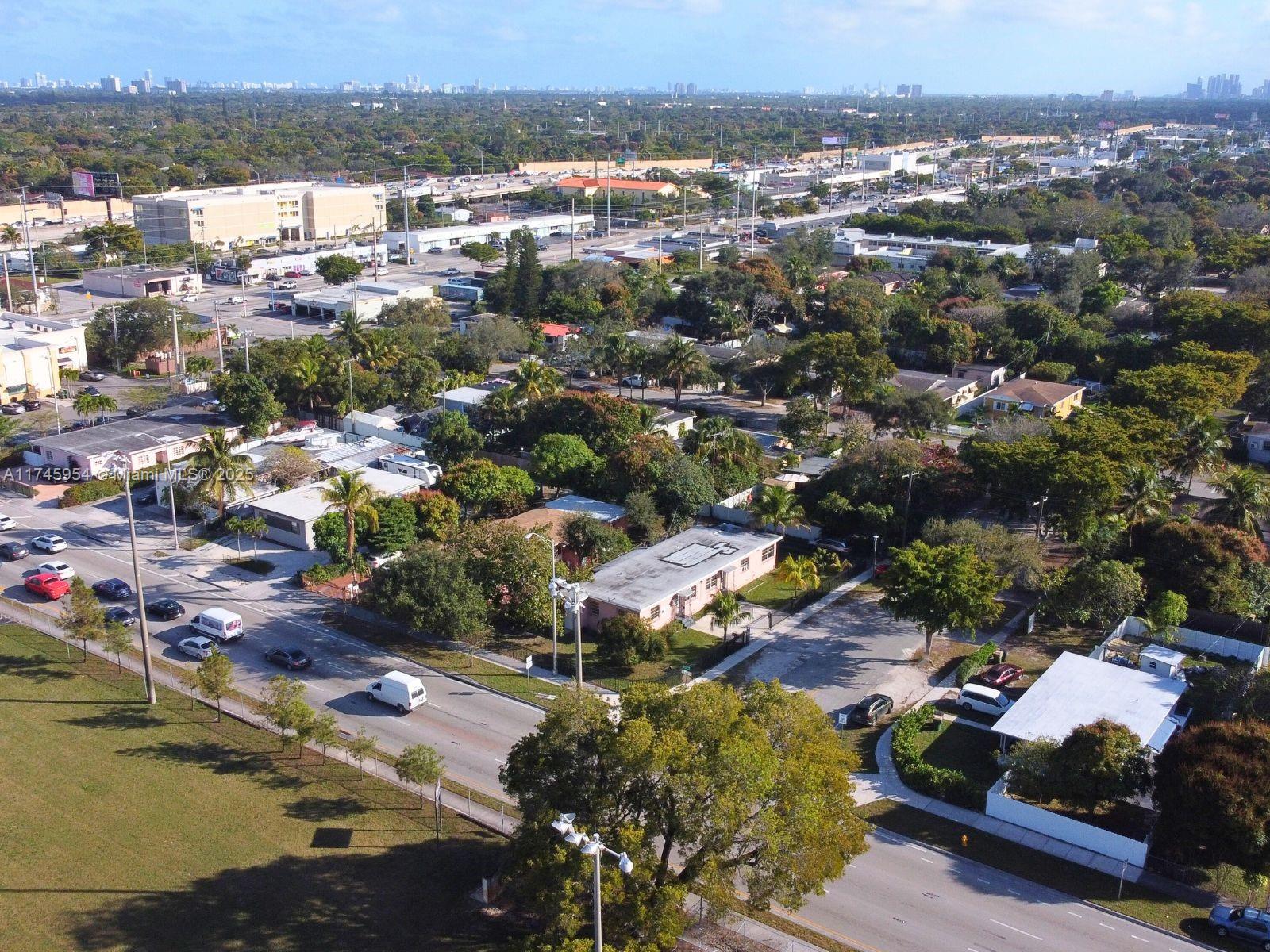 BISCAYNE VILLAGE HEIGHTS - Residential