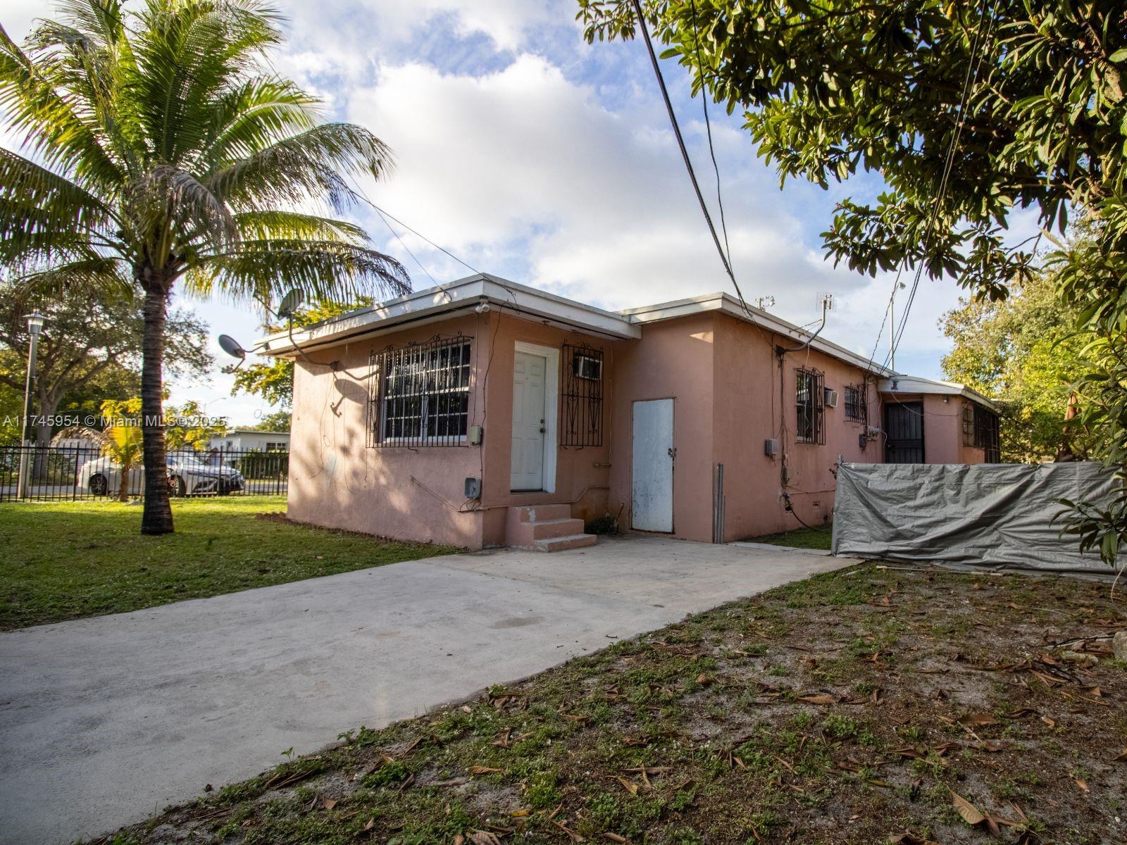 BISCAYNE VILLAGE HEIGHTS - Residential