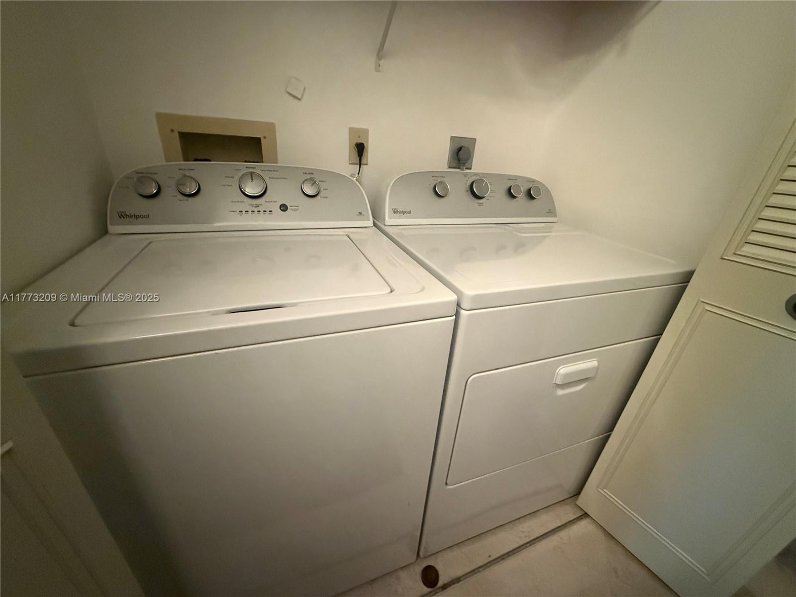 LUCERNE PARK CONDOS 1, 1A - Residential