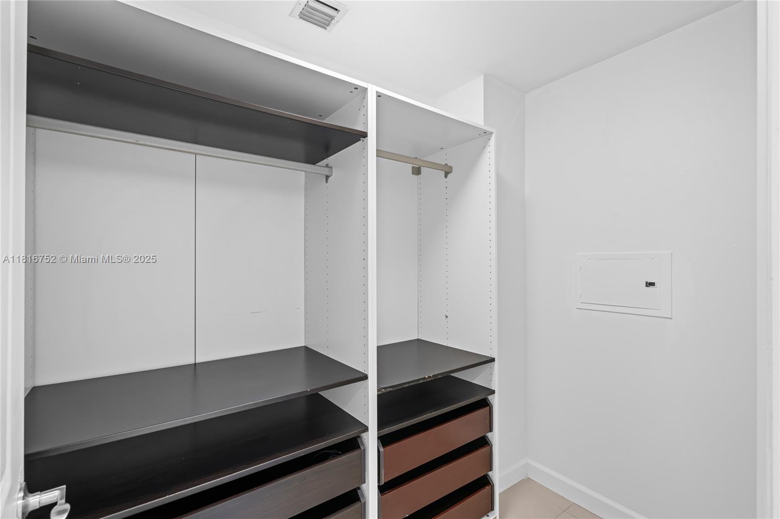 OCEAN MARINE YACHT CLUB - Residential Lease