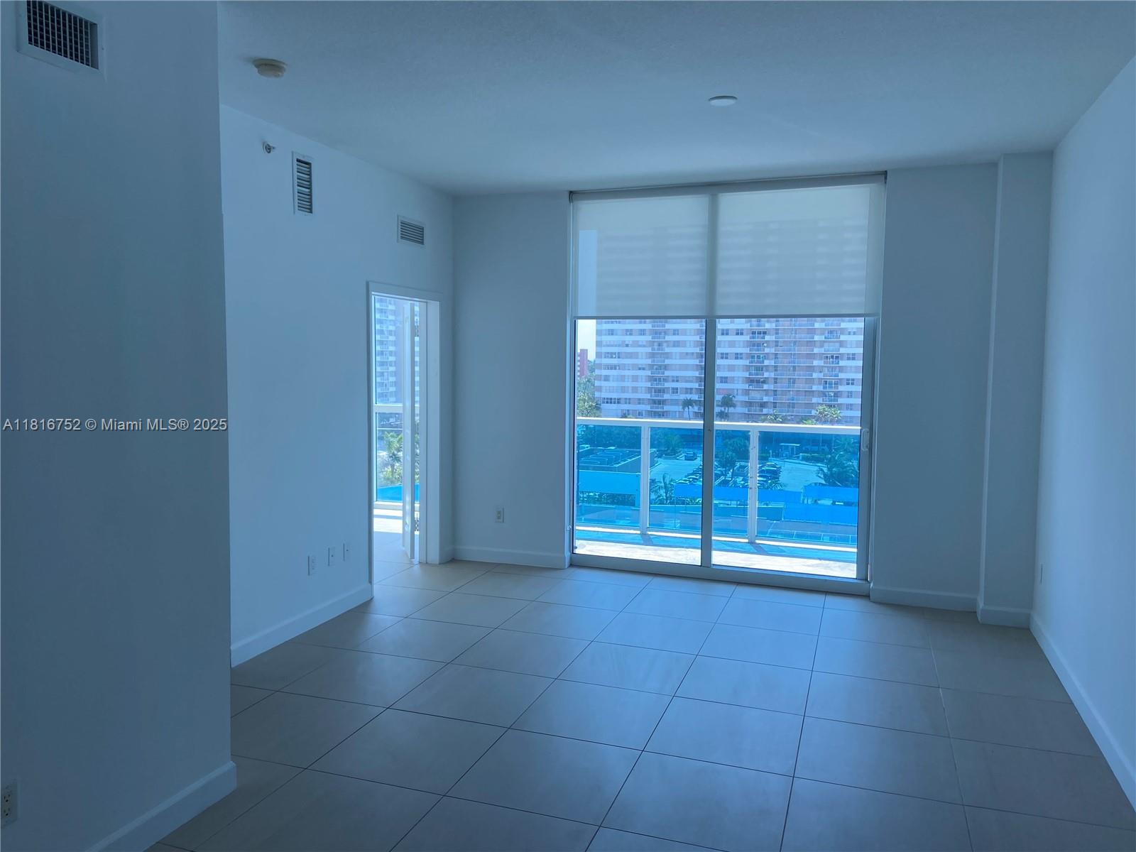 1945 S Ocean Dr 704, Hallandale Beach, Broward County, Florida - 1 Bedrooms  
2 Bathrooms - 