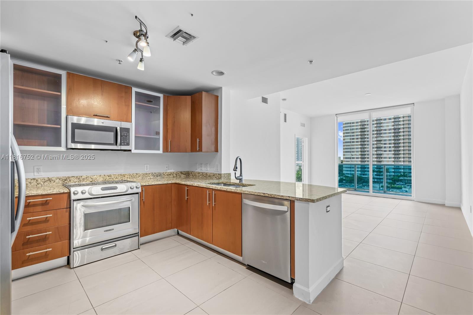 OCEAN MARINE YACHT CLUB - Residential Lease