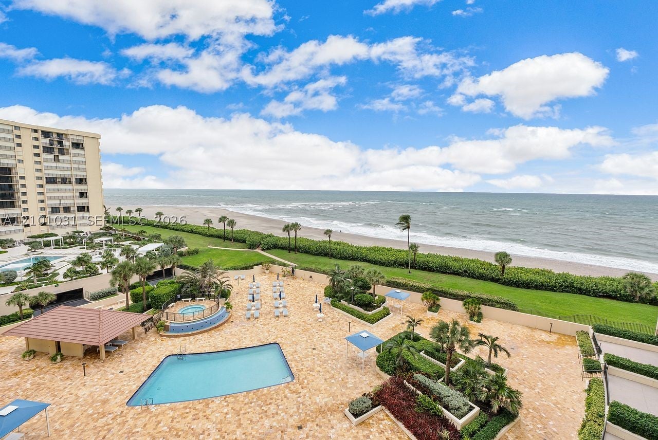 100 Ocean Trail Way 705