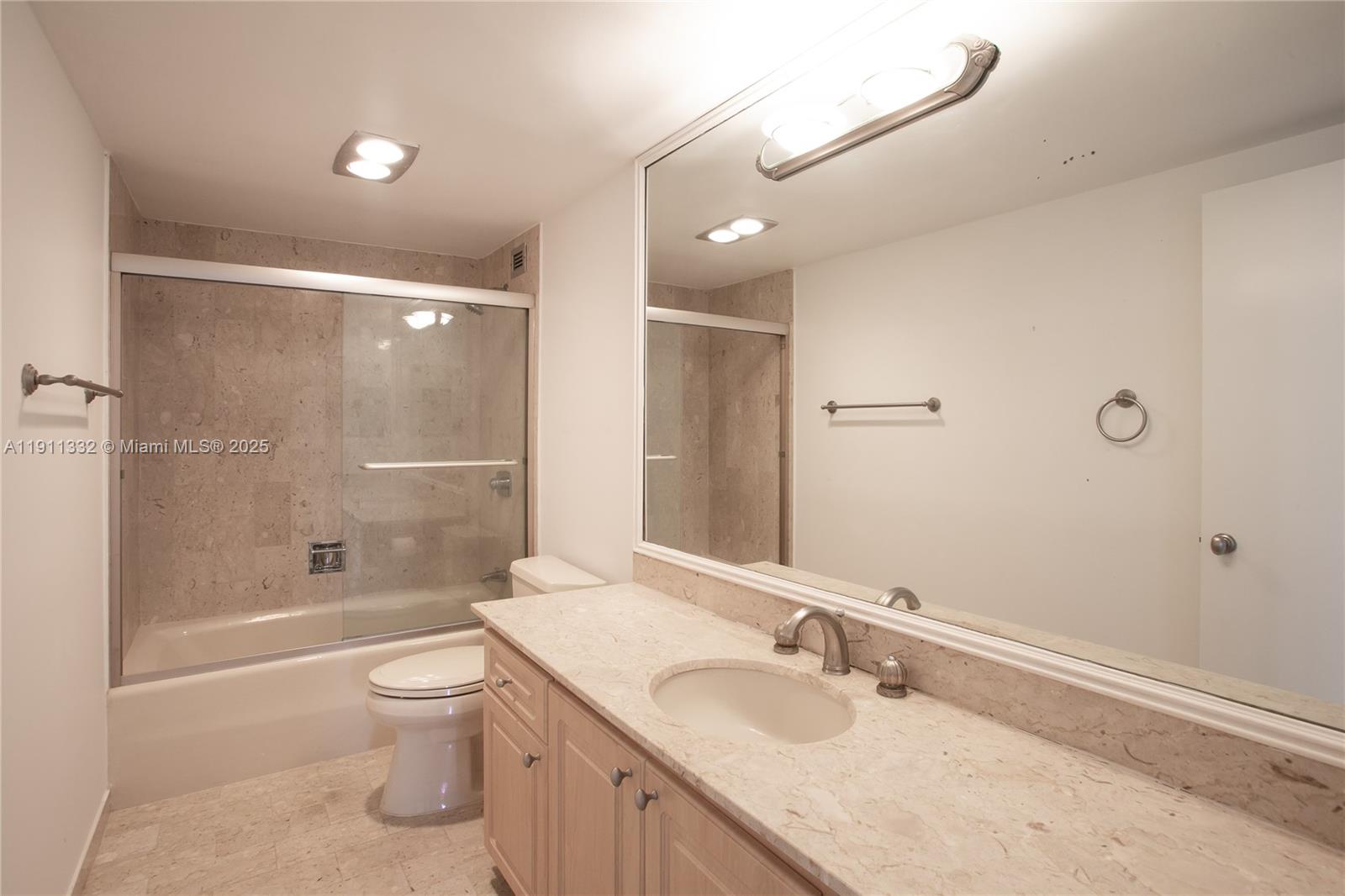 CRICKET CLUB CONDO - Residential