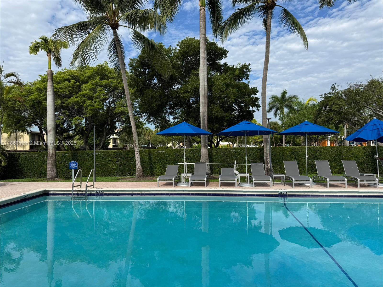 VENETIAN PARK I CONDO - Residential