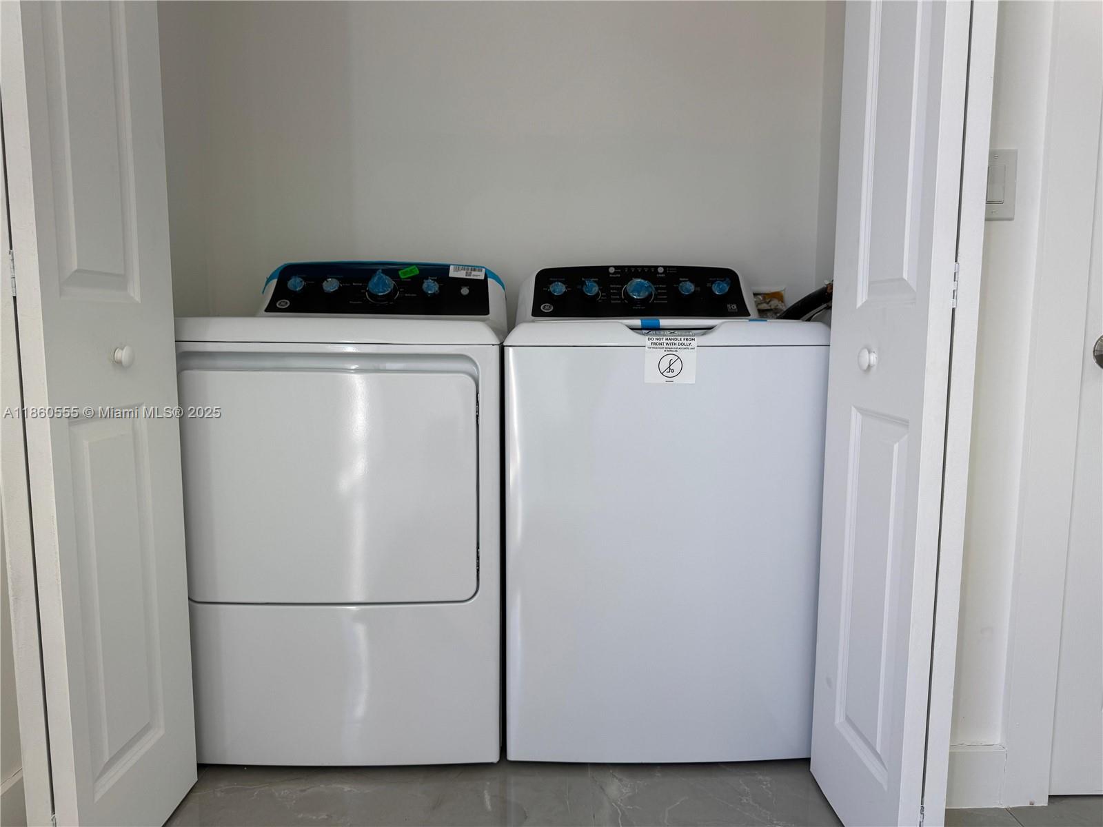 VENETIAN PARK I CONDO - Residential