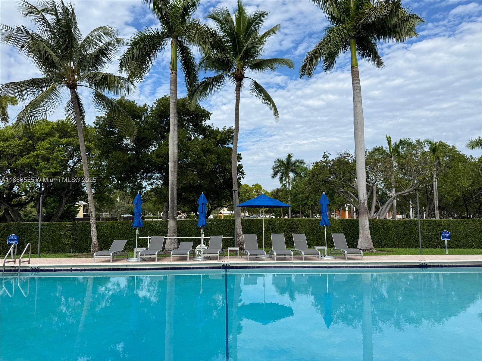 VENETIAN PARK I CONDO - Residential