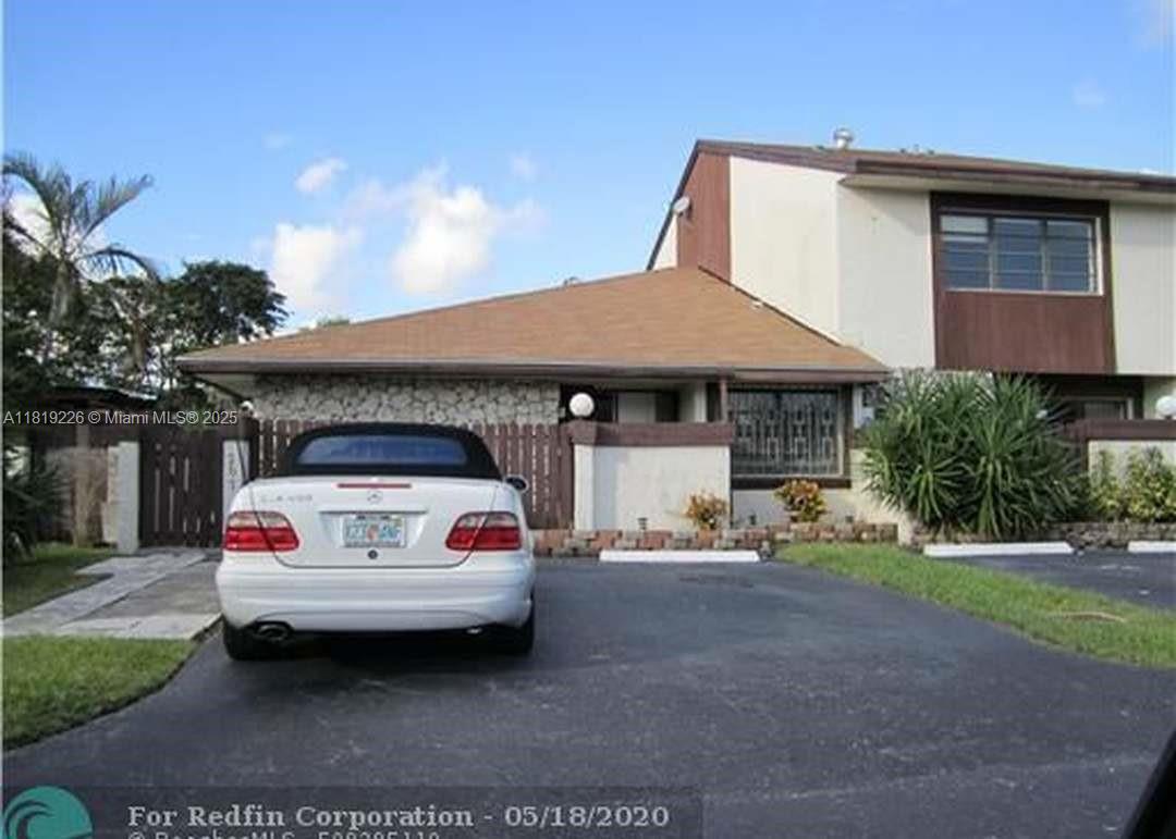 Rental Property at 267 Ne 201st Ter 267, Miami, Broward County, Florida - Bedrooms: 3 
Bathrooms: 2  - $3,000 MO.