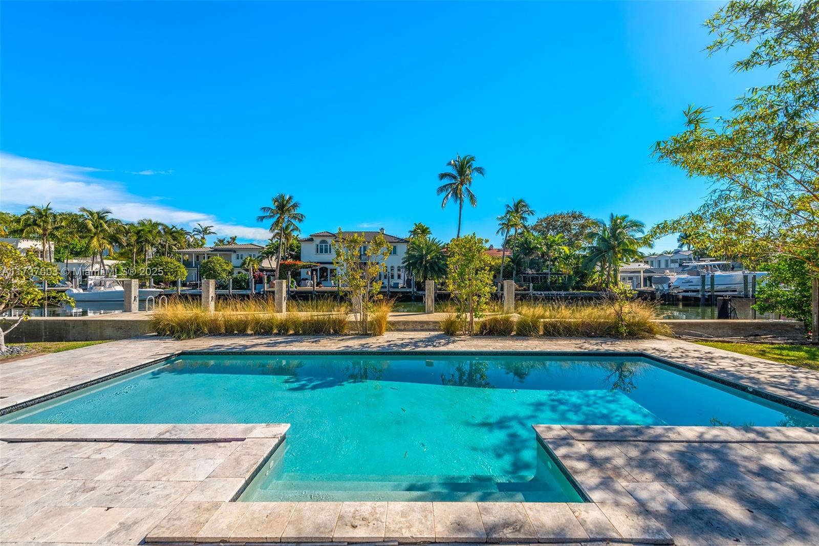 RIVIERA - Residential