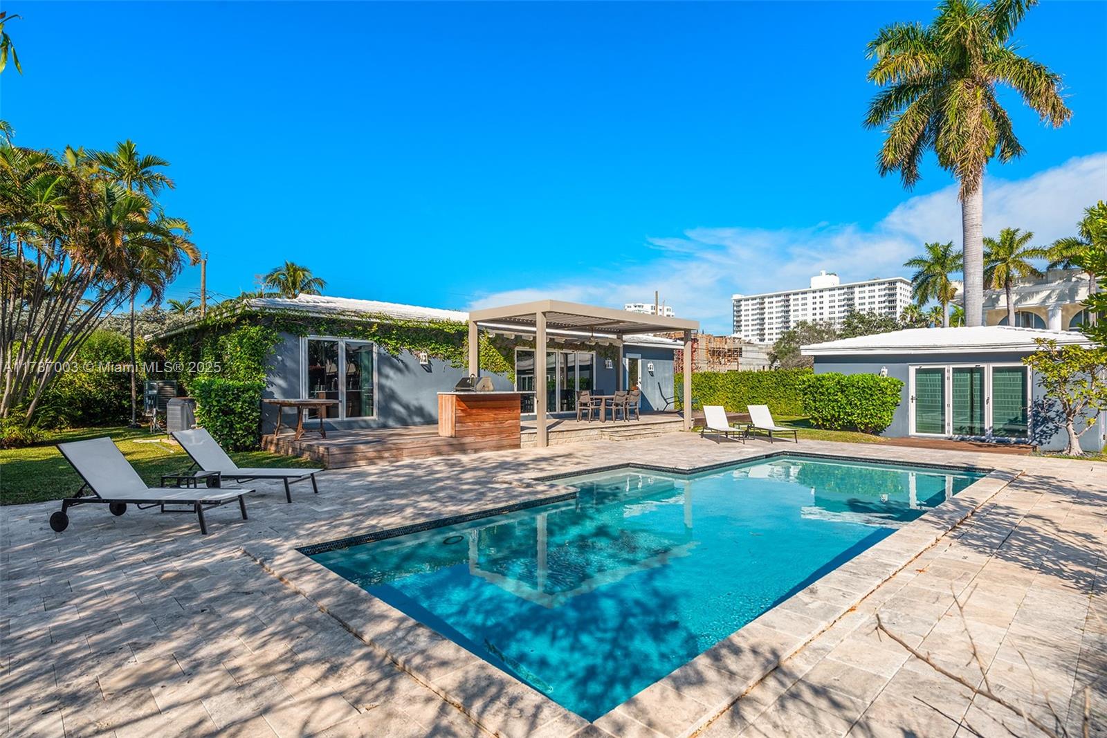 RIVIERA - Residential