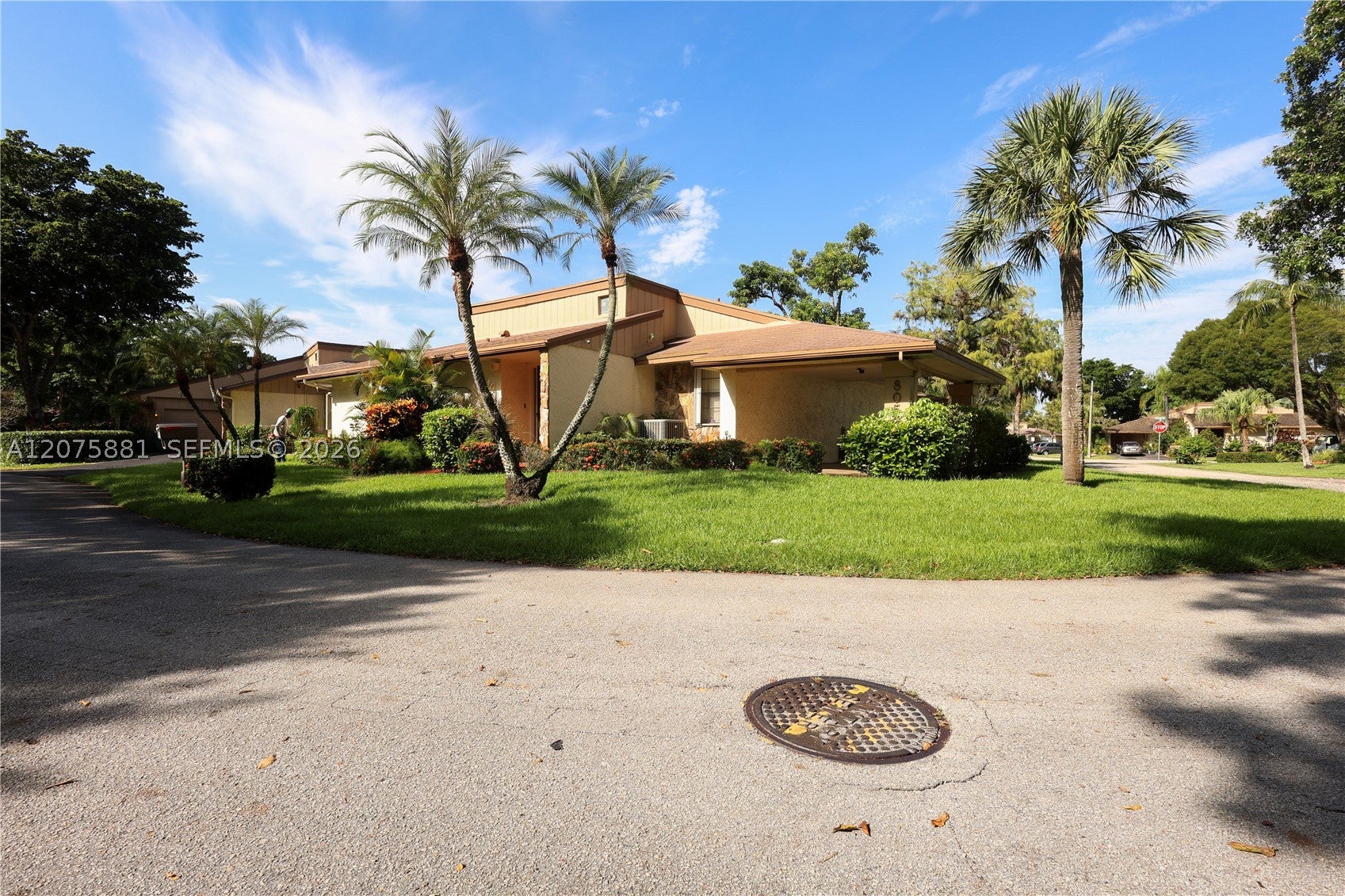 8050 Palmetto Palm Cir 55