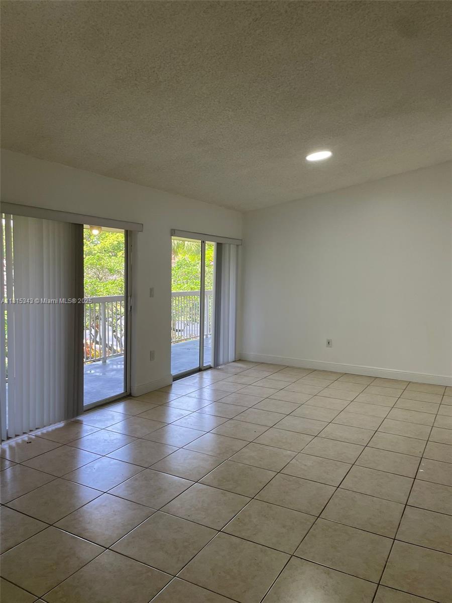 4800 NW 102nd Ave 203-10