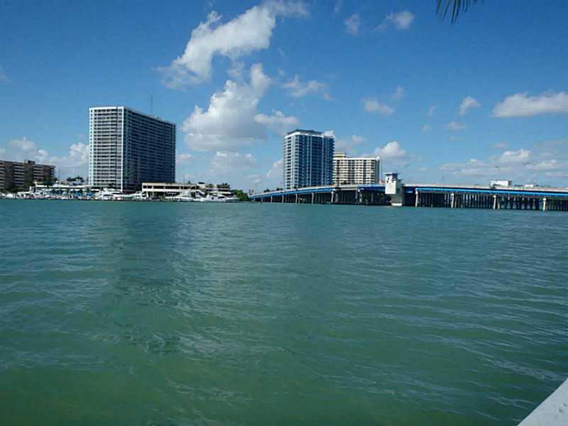 BAY VIEW LOFTS CONDO - Residential Lease