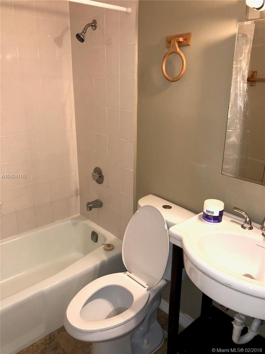 SPANISH OAKS CONDO - Residential