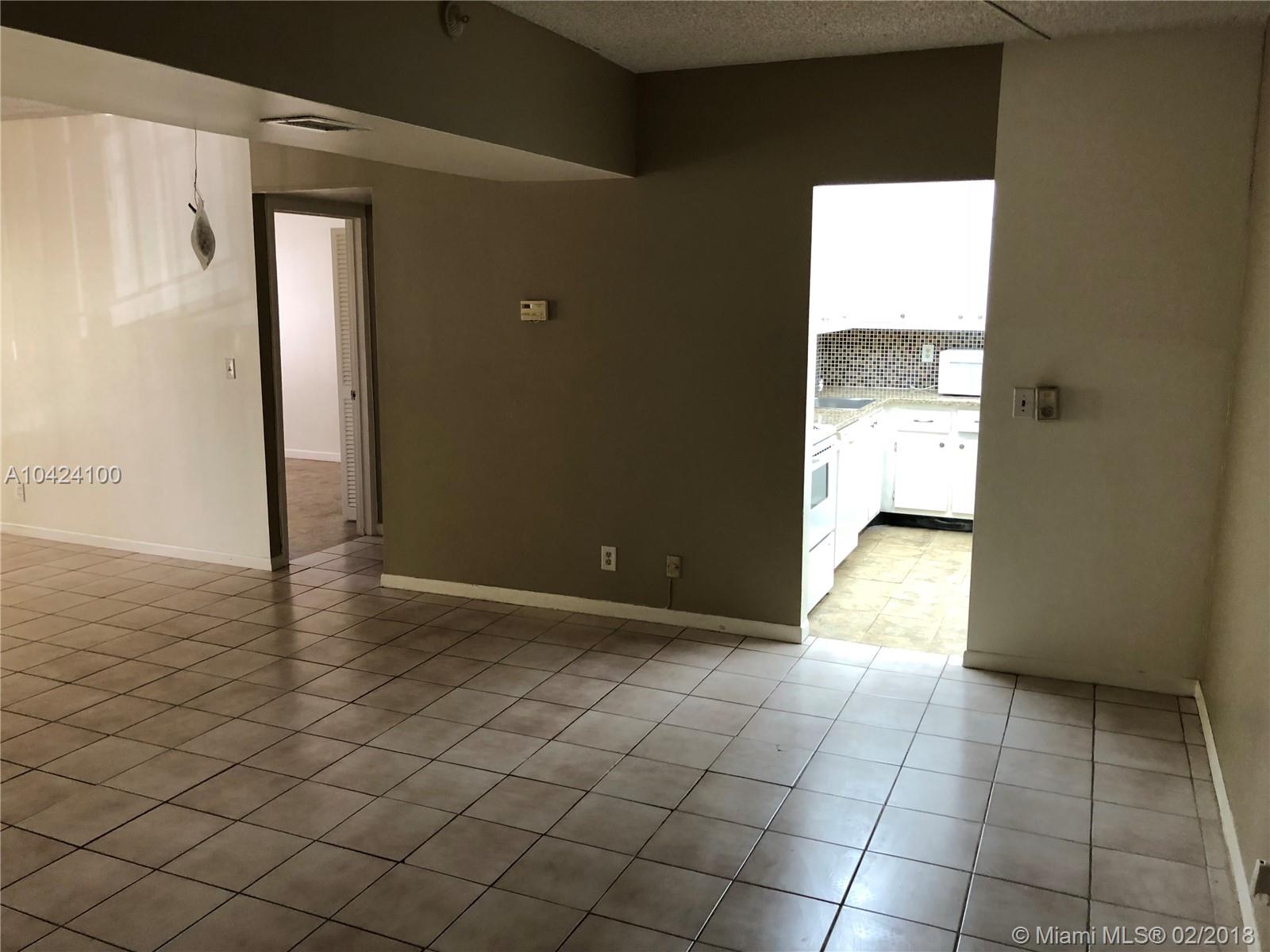 SPANISH OAKS CONDO - Residential
