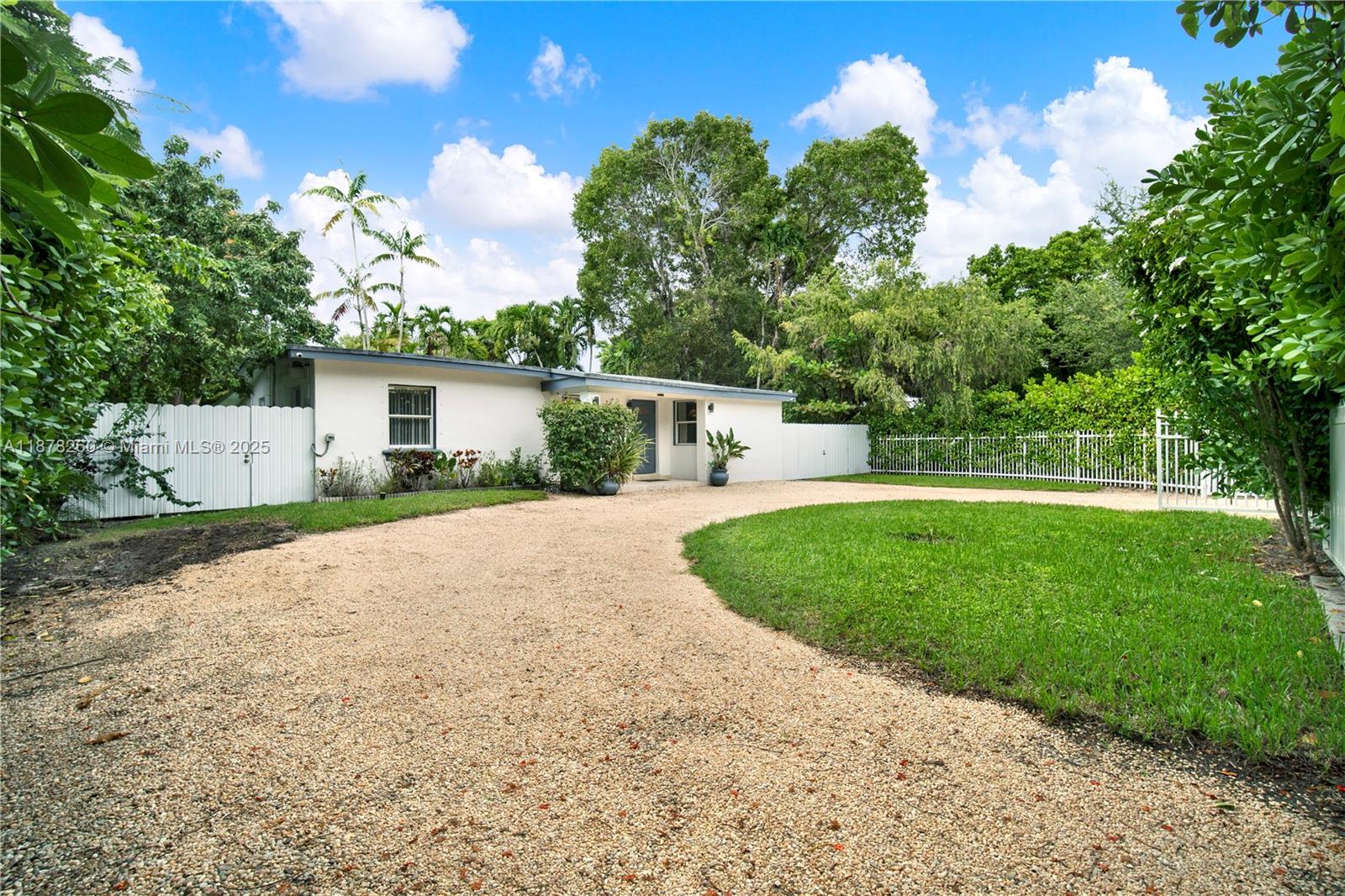 COCOPLUM TERR ADDN - Residential