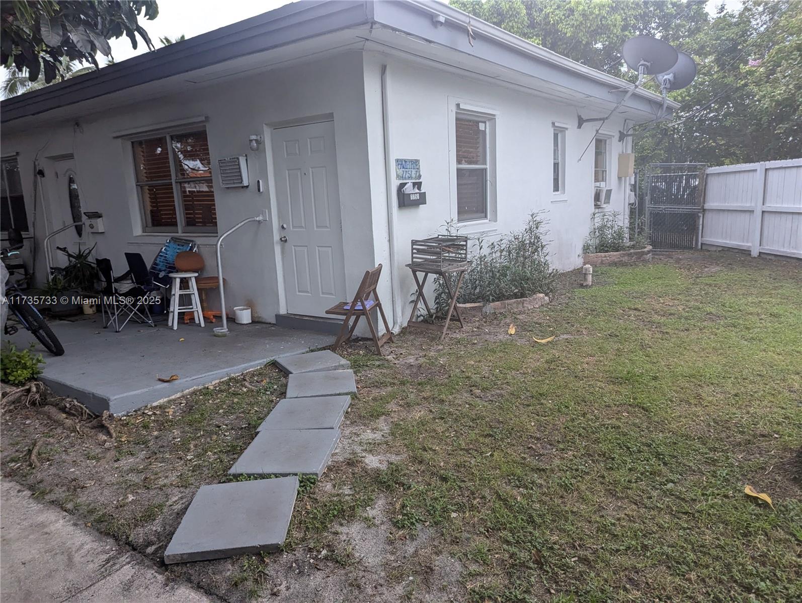 BISCAYNE BCH SUB - Land