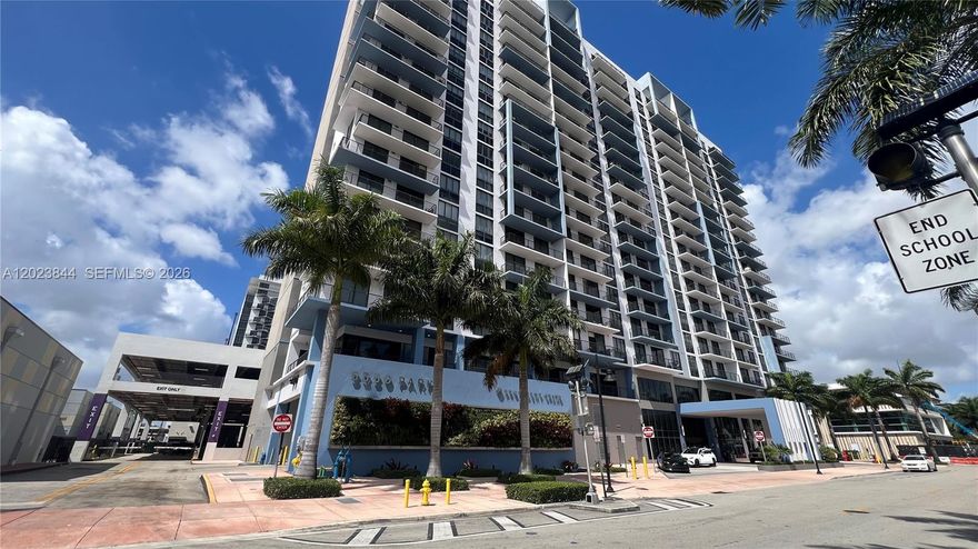 Turnkey Airbnb Investment Opportunity! Stunning 3-Bedroom Condo in a Prime Location in Downtown Doral, Welcome to your dream investment property at 5350 Park in Downtown Doral—a modern high-rise condominium offering luxury, flexibility, and exceptional income potential. This 3-bedroom, 3-bathroom unit includes 2 parking spaces and 24/7 valet service for your ultimate conveniencep. An Investor's Dream: Short-term rentals are permitted, and the unit can be split into two independent residences, each with a private entrance: Unit A: 2 Bedrooms / 2 Bathrooms
Unit B: 1 Bedroom / 1 Bathrooms. Live in one and rent out the other, or maximize your profits by operating both!. Chef's Kitchen: Enjoy a spacious open-concept kitchen featuring quartz countertops, stainless steel appliances, and modern cabin.