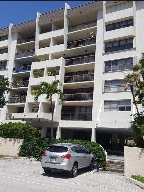 A home in Bay Harbor Islands