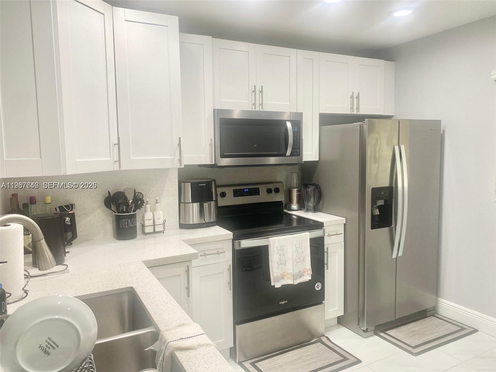 GRENADIER LAKES AT WELLEB - Residential