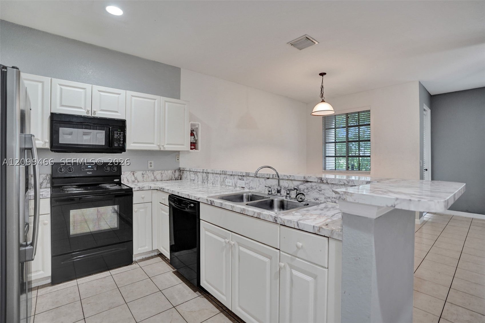 1309 Lucaya Dr