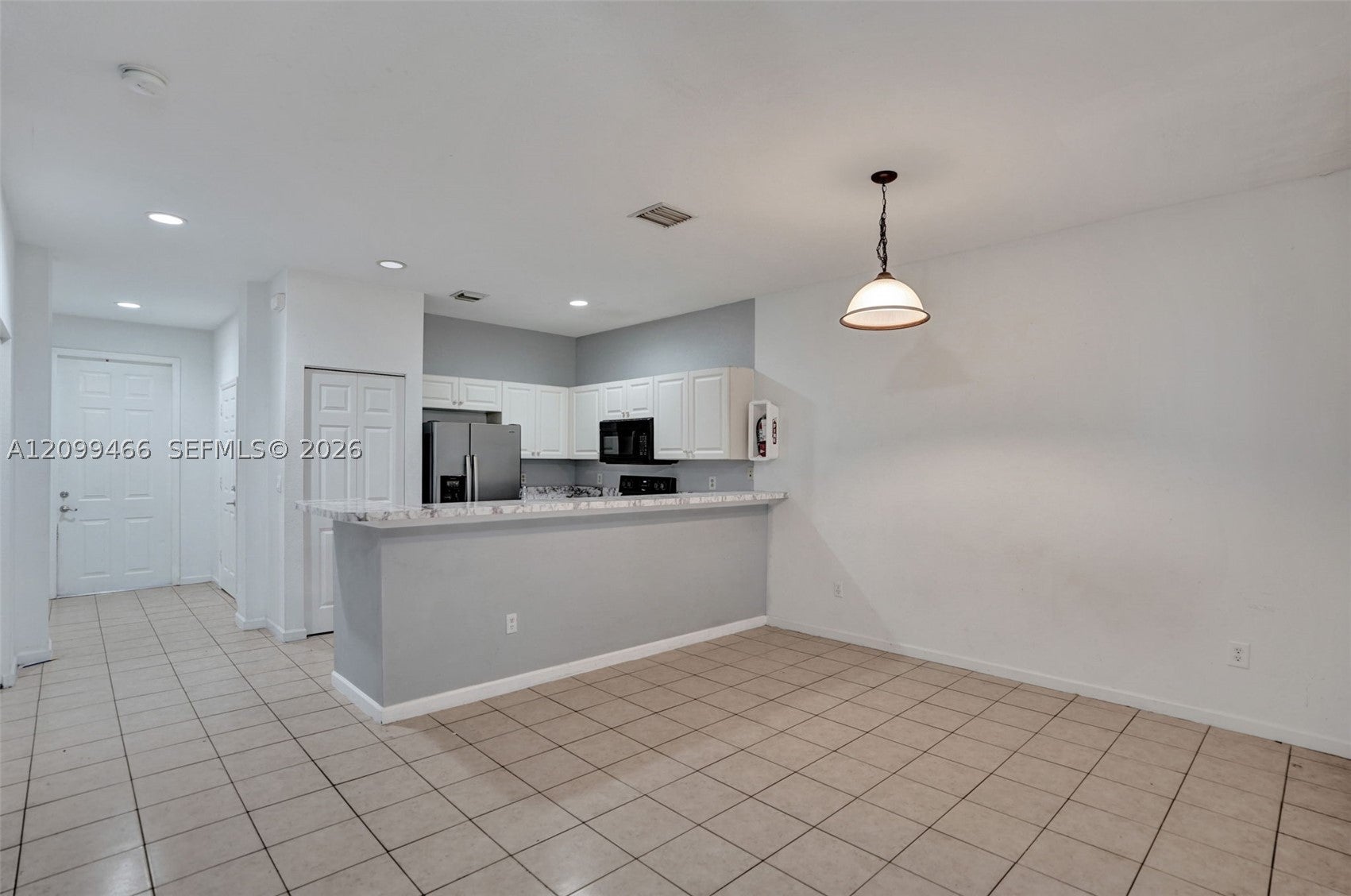1309 Lucaya Dr