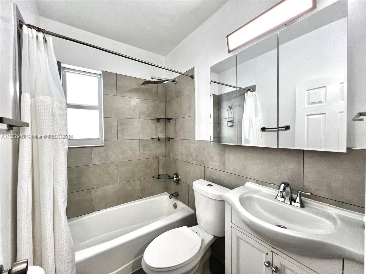 GOLFERS HAVEN - Residential Lease