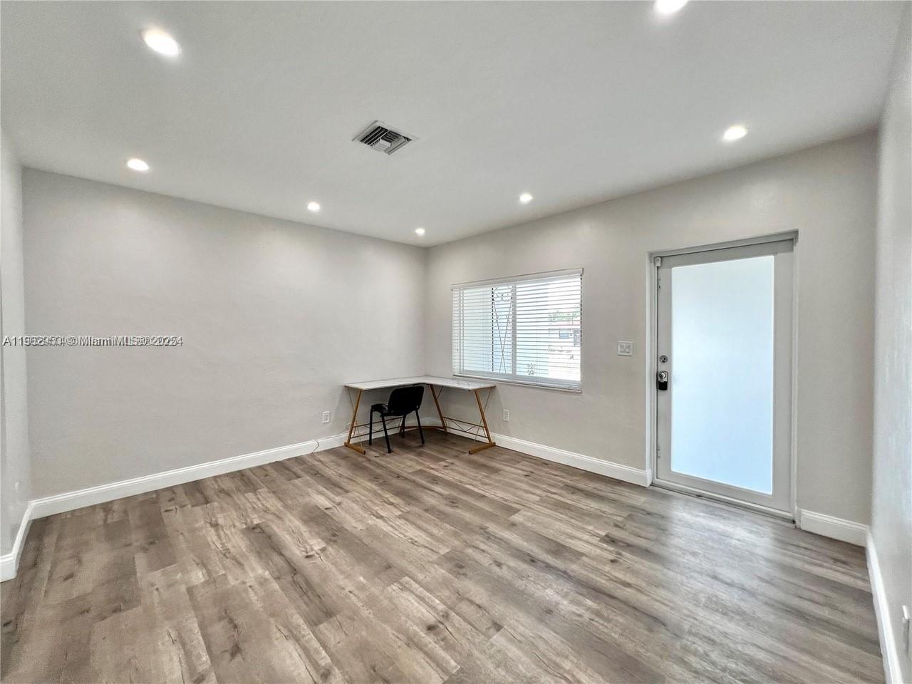 GOLFERS HAVEN - Residential Lease