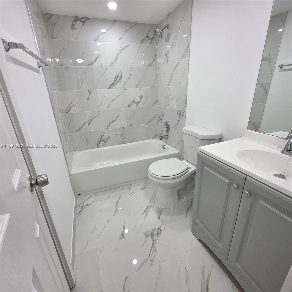 POINT SOUTH CONDO - Residential