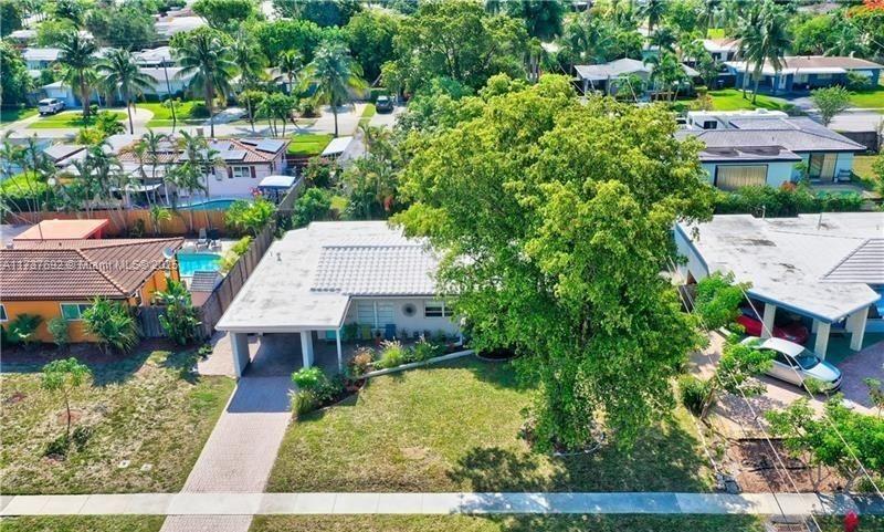 LYONS PARK - Residential