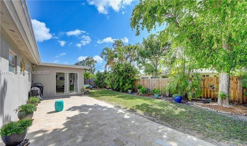 LYONS PARK - Residential