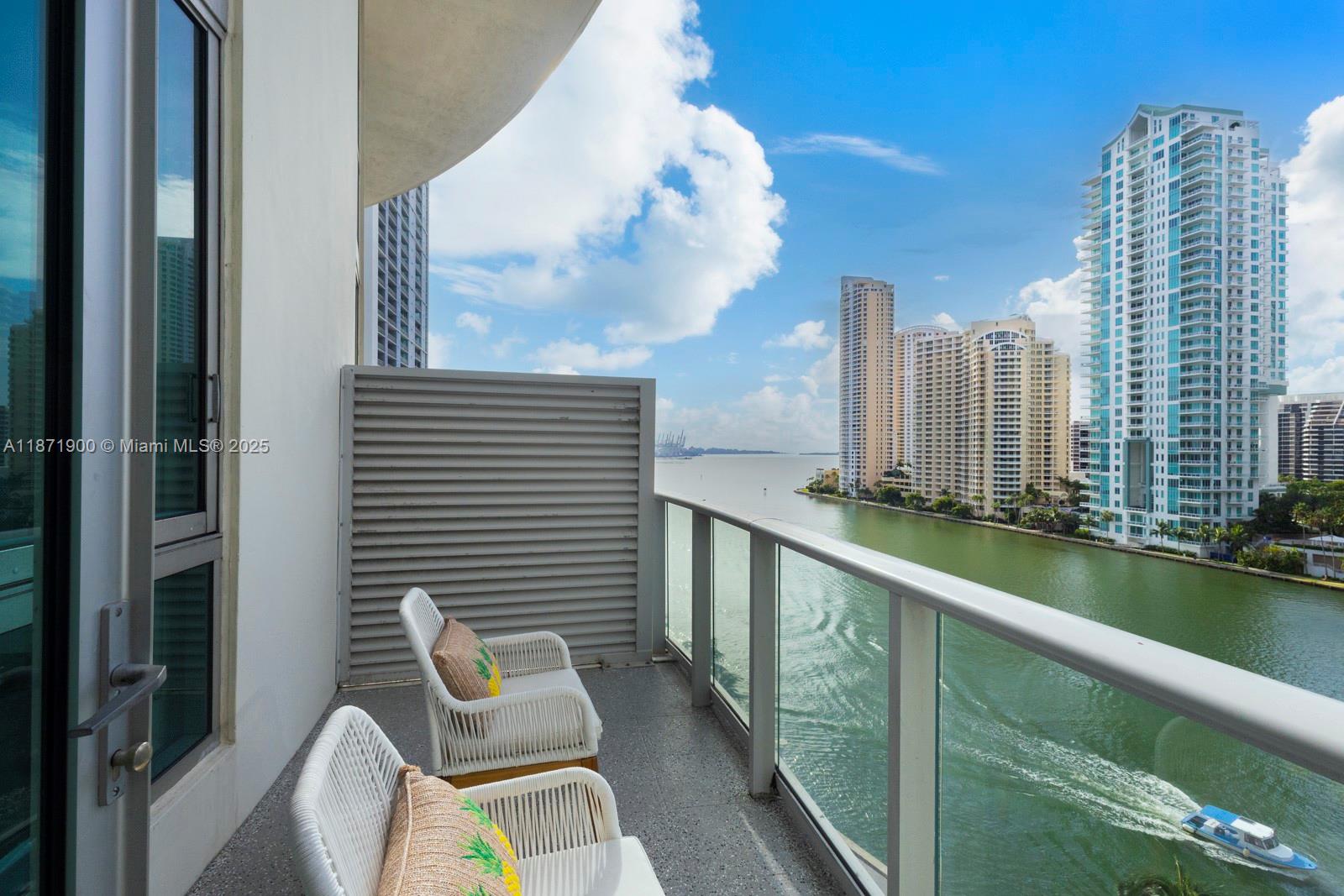 300 S Biscayne Blvd L-1014