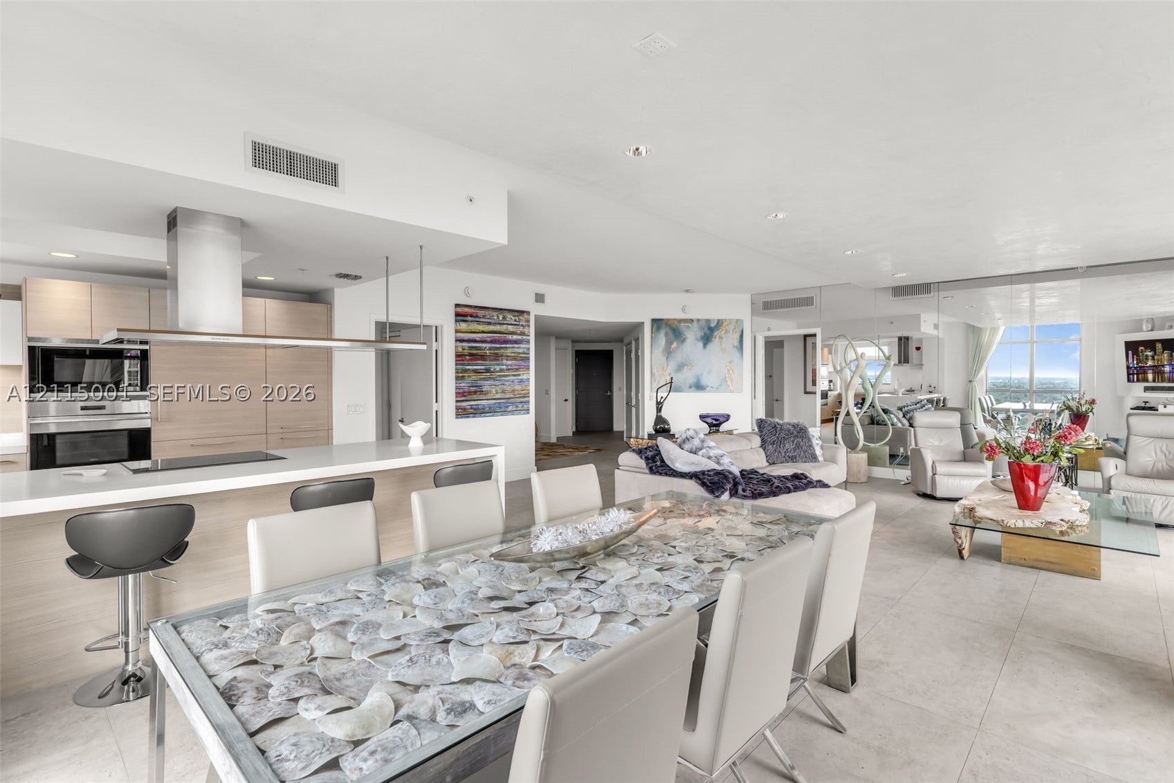 17301 Biscayne Blvd