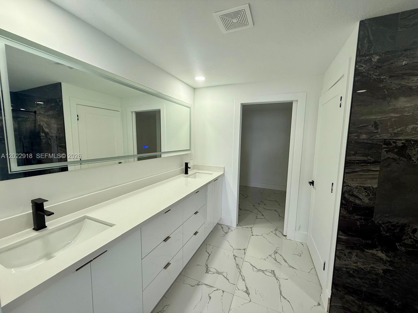 HARBOR ESTATES FIRST ADD - Residential