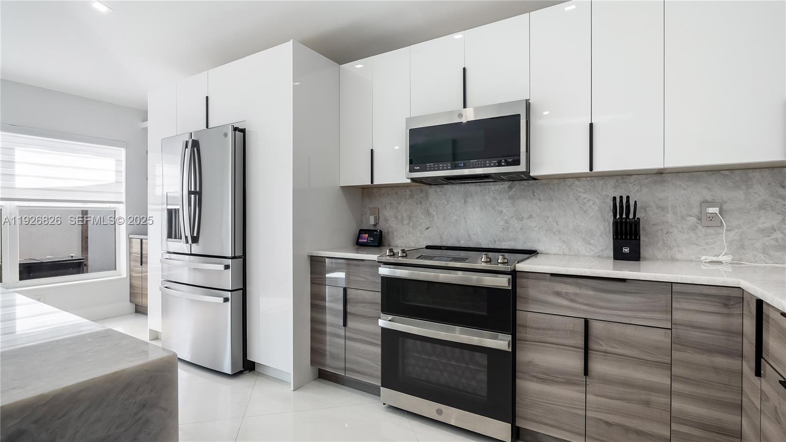 LANTERN KEY - Residential